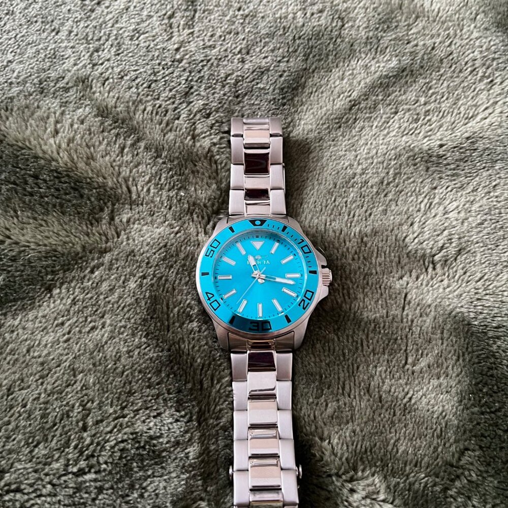 Invicta Pro Diver All Stainless Steel 100 Meter Water Resistant Model NU21539